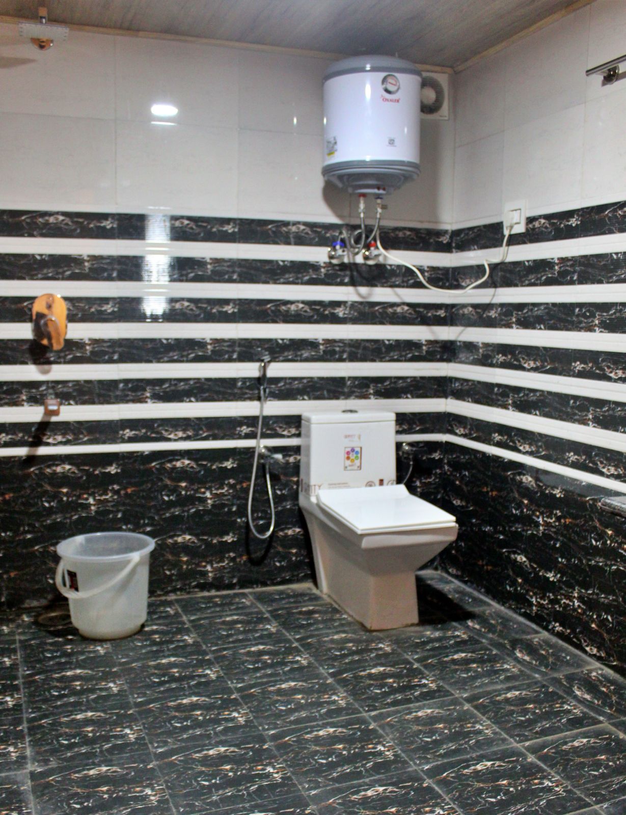 Hotel Snow Gareen  - Tap to explore photos