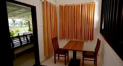 Ashtamudi Lake Garden Room Type - Deluxe Room