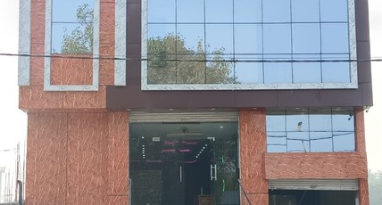 KRISHNA HOTEL AND RESTAURANT Room Type - Deluxe Room