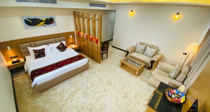 S R Continental Room Type - Suite Room AC