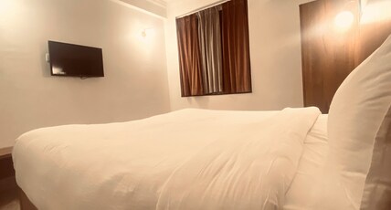 Bhopal Lake Stays Room Type - Neelkanth