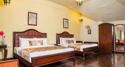 Summit Swiss Heritage Resort & Spa ( Mall Road ) Room Type - Family Cottage with Kachenjunga View Summit Swiss Heritage Resort & Spa ( Mall Road ) Room Type - Family Cottage with Kachenjunga View