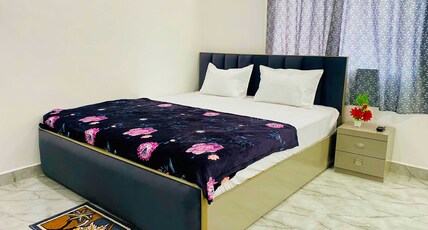 Prabhu Ji Home Stay Room Type - Double Bed AC Room