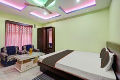Hotel O Maa Bharati