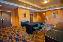 Holiday Inn Express Sacramento Cal Expo