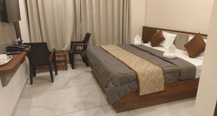 The Nature Park Room Type - Deluxe AC Room