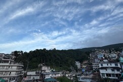 Nya s Abode Cozy Shillong Stay