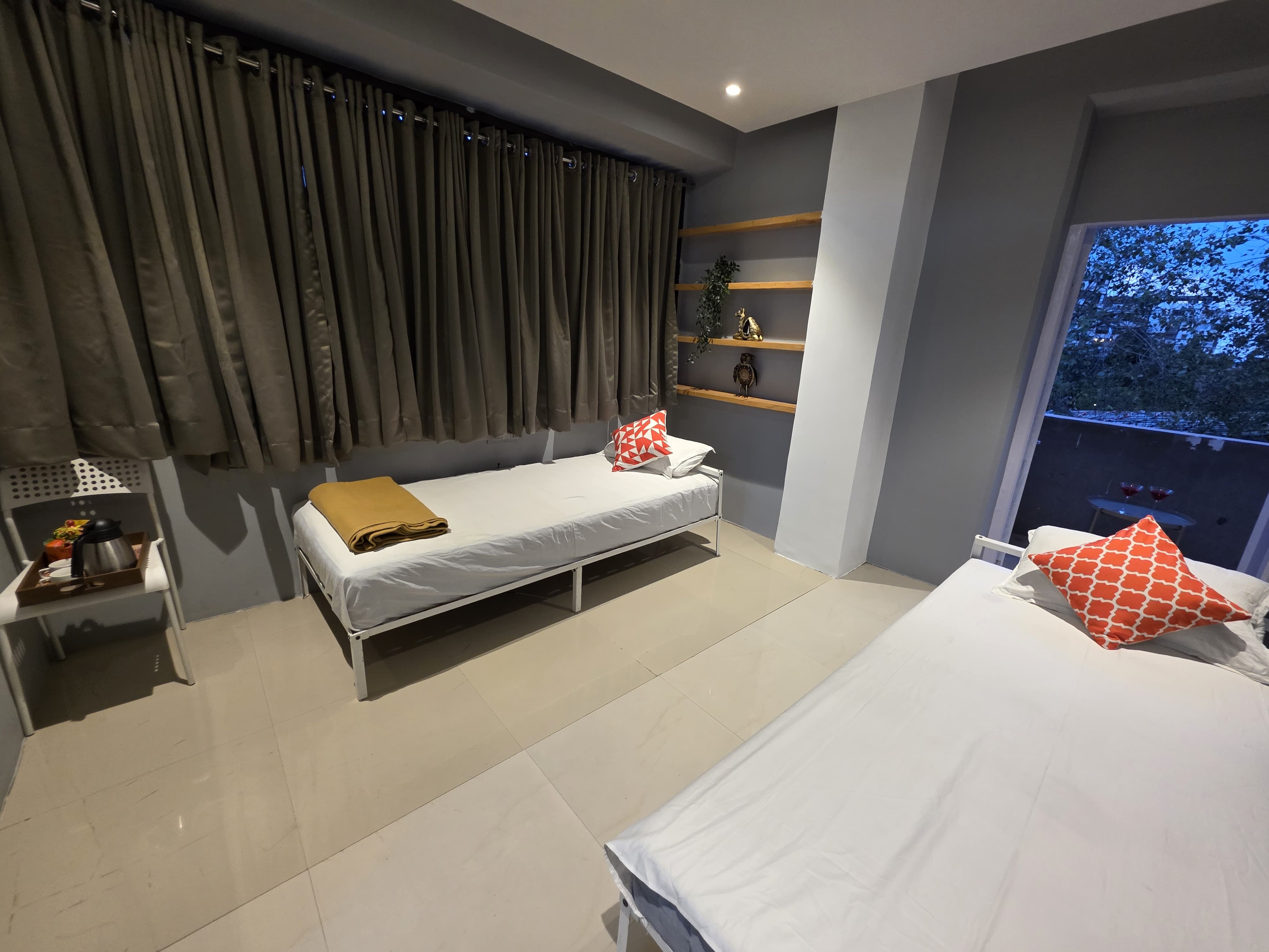 Service Apartment In Malabar Hill by Flora Stays - Tap to explore photos