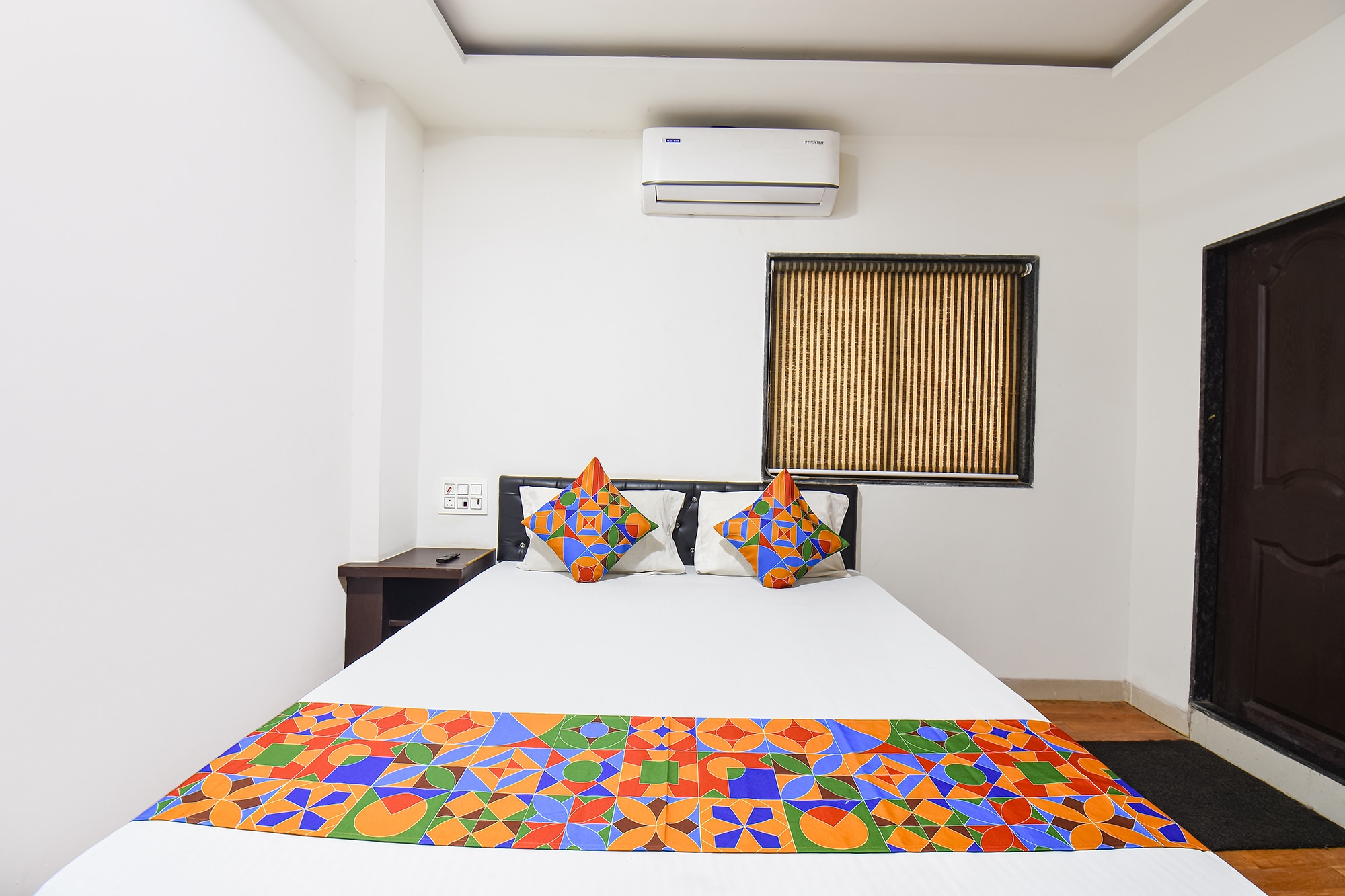 FabHotel Akshay Inn - Tap to explore photos