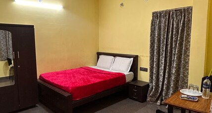 Abi homestay surendran Room Type - Bedroom 2