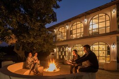 StayVista | Casa Blanca 4 BHK Villa