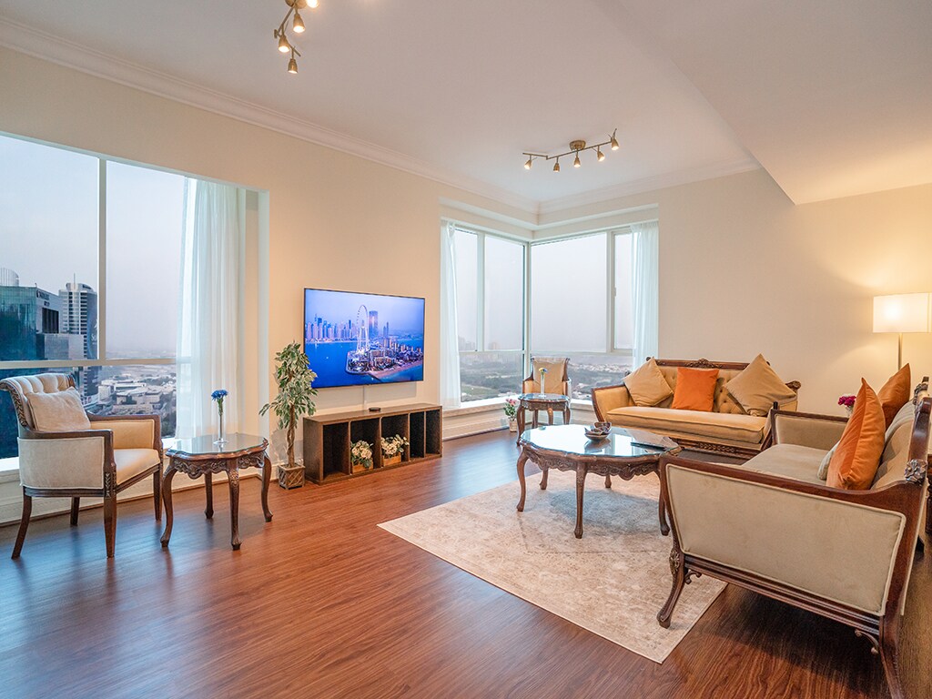Mesk Tower Dubai Marina 3 Bedroom Apartment - Tap to explore photos