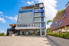 FabHotel New Raadhey Guest Inn
