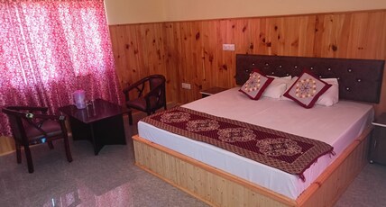 Ritik Dream View Room Type - Queen Bed Room