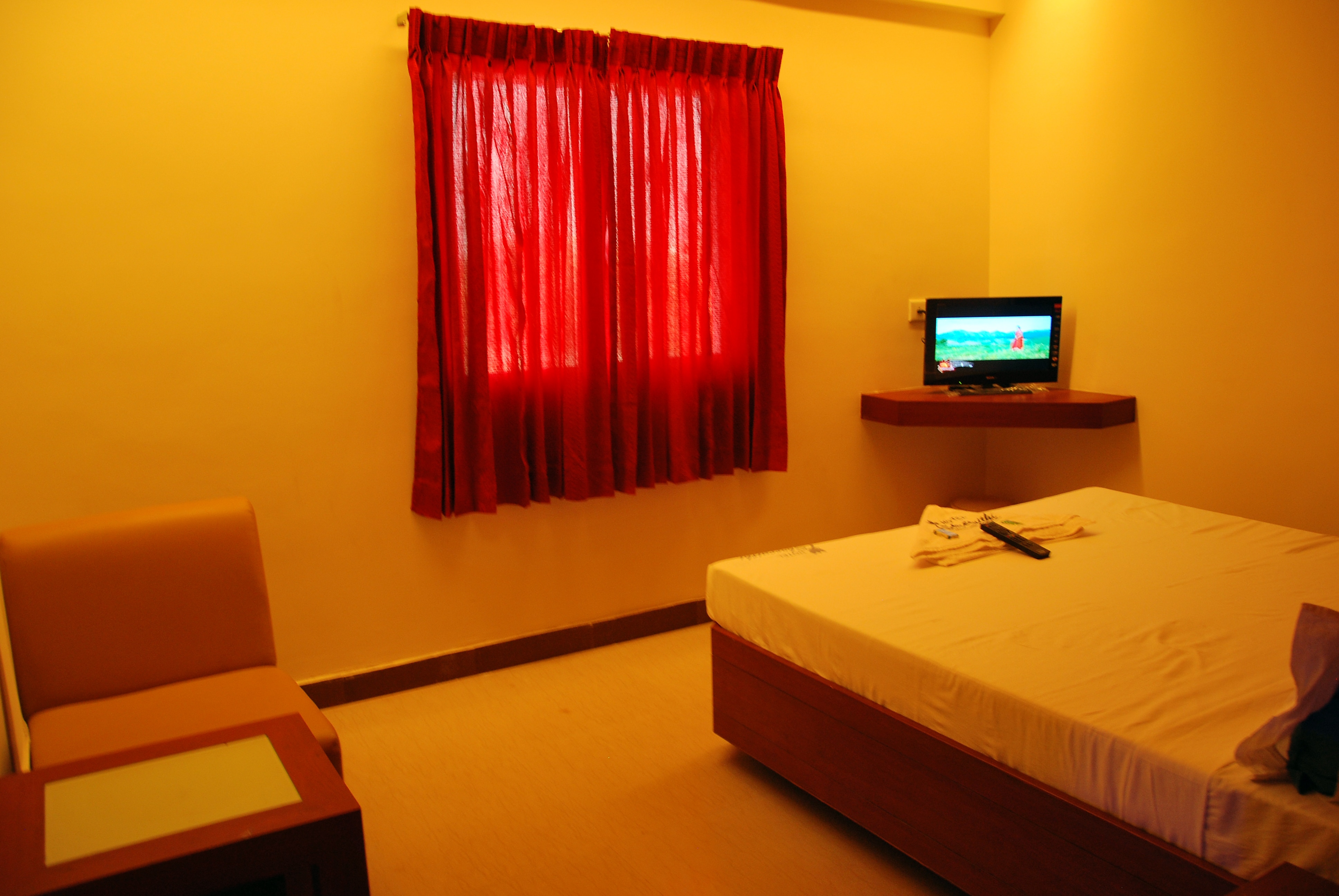 Hotel Shreenithi - Tap to explore photos