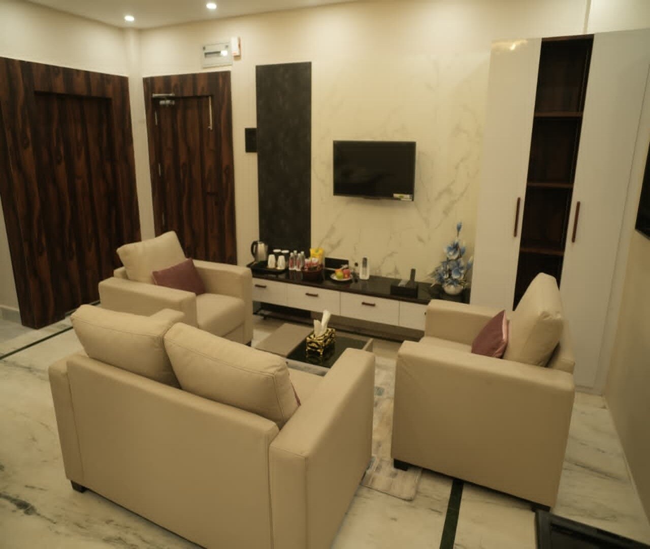 Main gallery