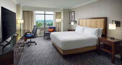 Hilton Richmond Hotel & Spa/Short Pump Room Type - 1 KING HEARING ACC