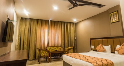 Hotel Kutch Desert Room Type - Premium Room