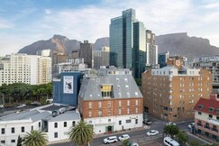 ONOMO Hotel Waterfront