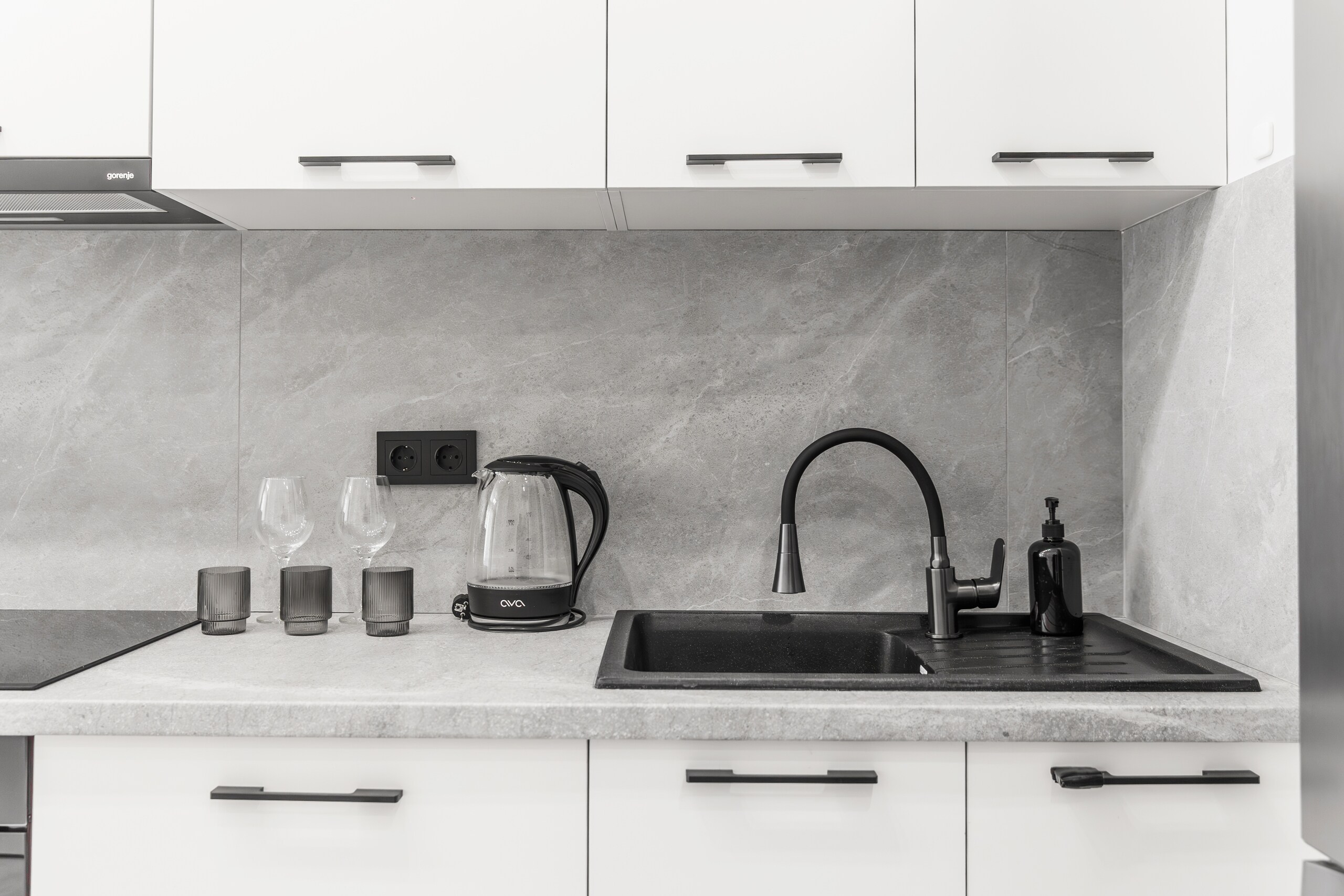 ADT apartments - Meridian - Tap to explore photos