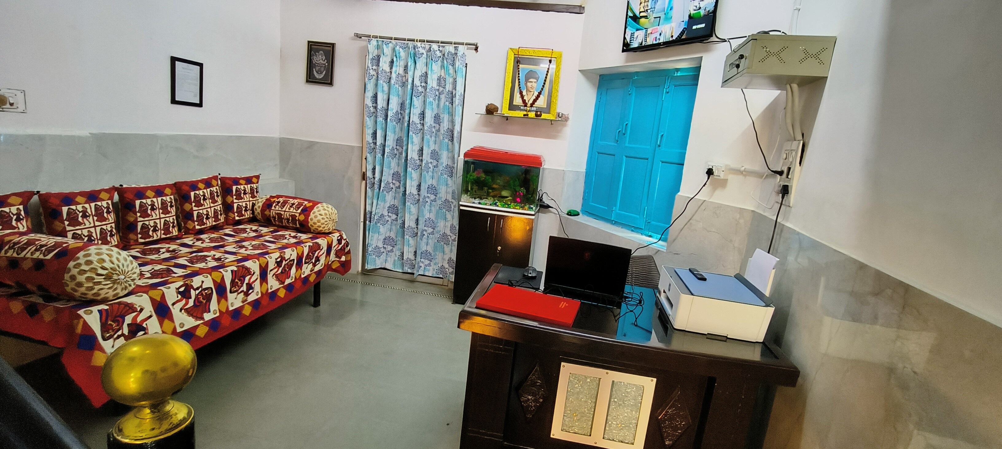 Jethi Homestay - Tap to explore photos