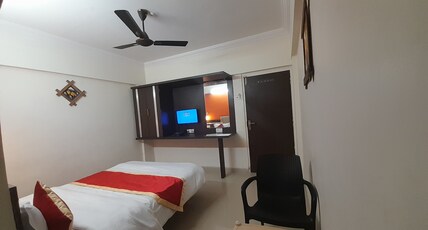 Hotel S.K. Palace Room Type - Couple Non AC Room