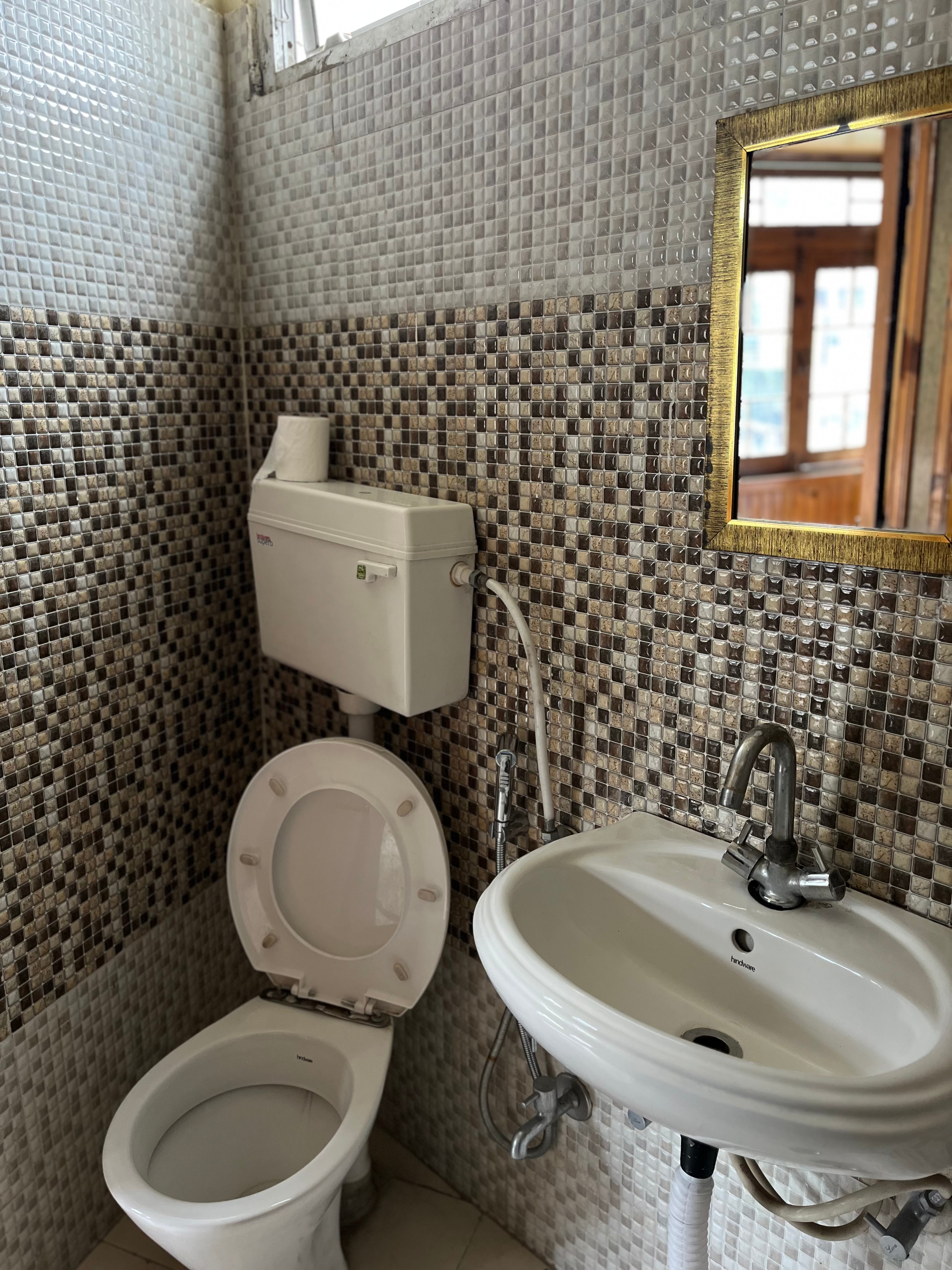 Hotel Arsh International near Kainchi Dham - Tap to explore photos