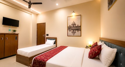 Avyan Palace Hotel Room Type - Triple Room