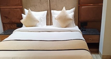 SNJ Laxmi Dham Room Type - Standard Double Room SNJ Laxmi Dham Room Type - Standard Double Room
