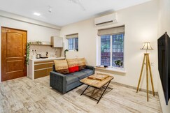 Cleo 1BHK Khar W