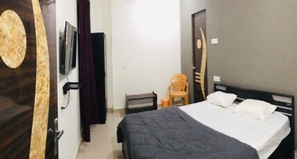 Hotel Alka Palace Room Type - Double Bed Room