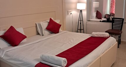 Bhaj Govindam Room Type - AC Suite Room