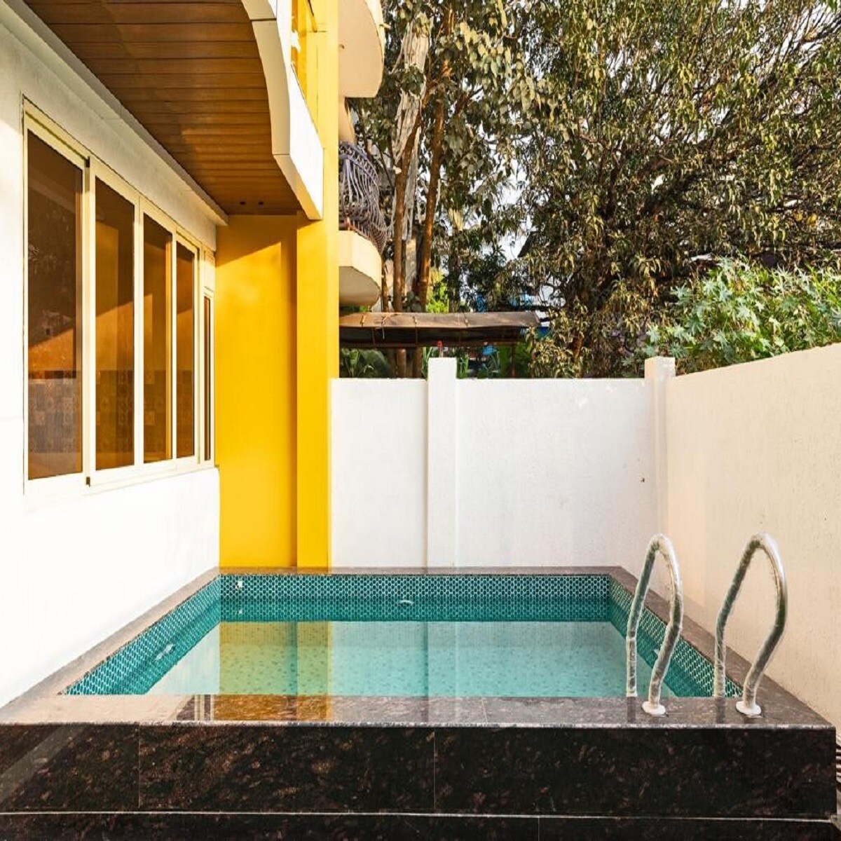 Luxurious 4bhk Villa North Goa - Tap to explore photos