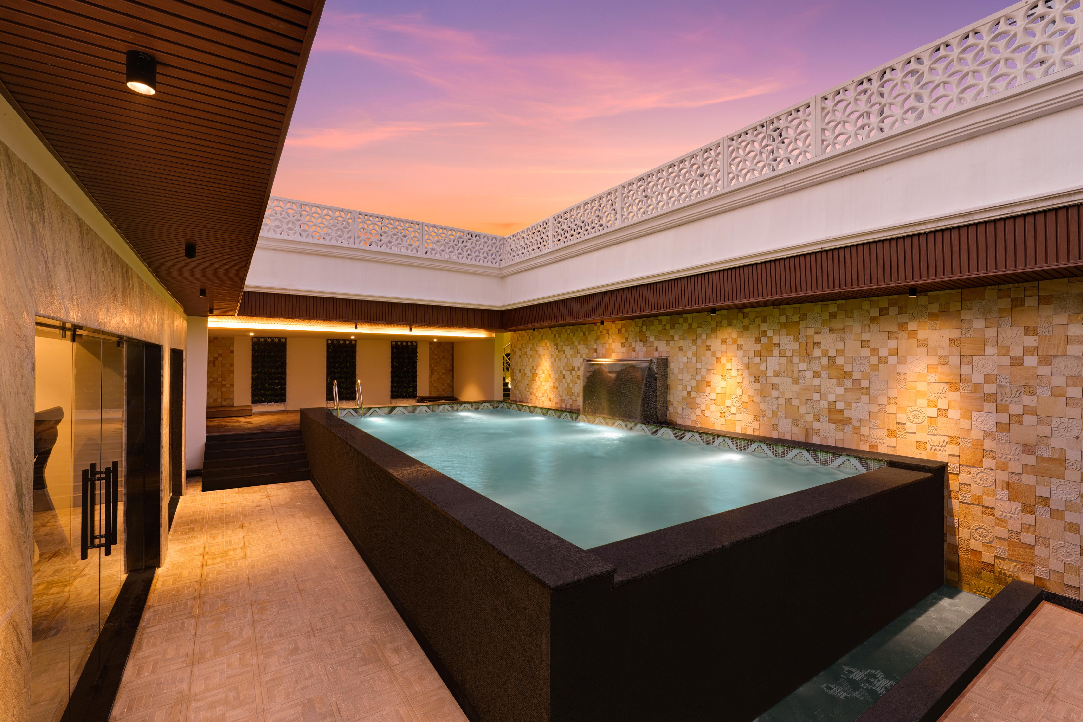 Lemon Tree Hotel Motihari - Tap to explore photos