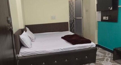 Hotel Priyanshi Palace & Restaurant Room Type - Super Deluxe AC Room
