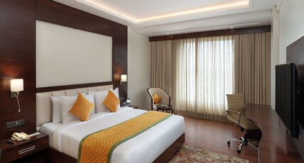 Cygnett Park BL Jaipur Room Type - Club King Room