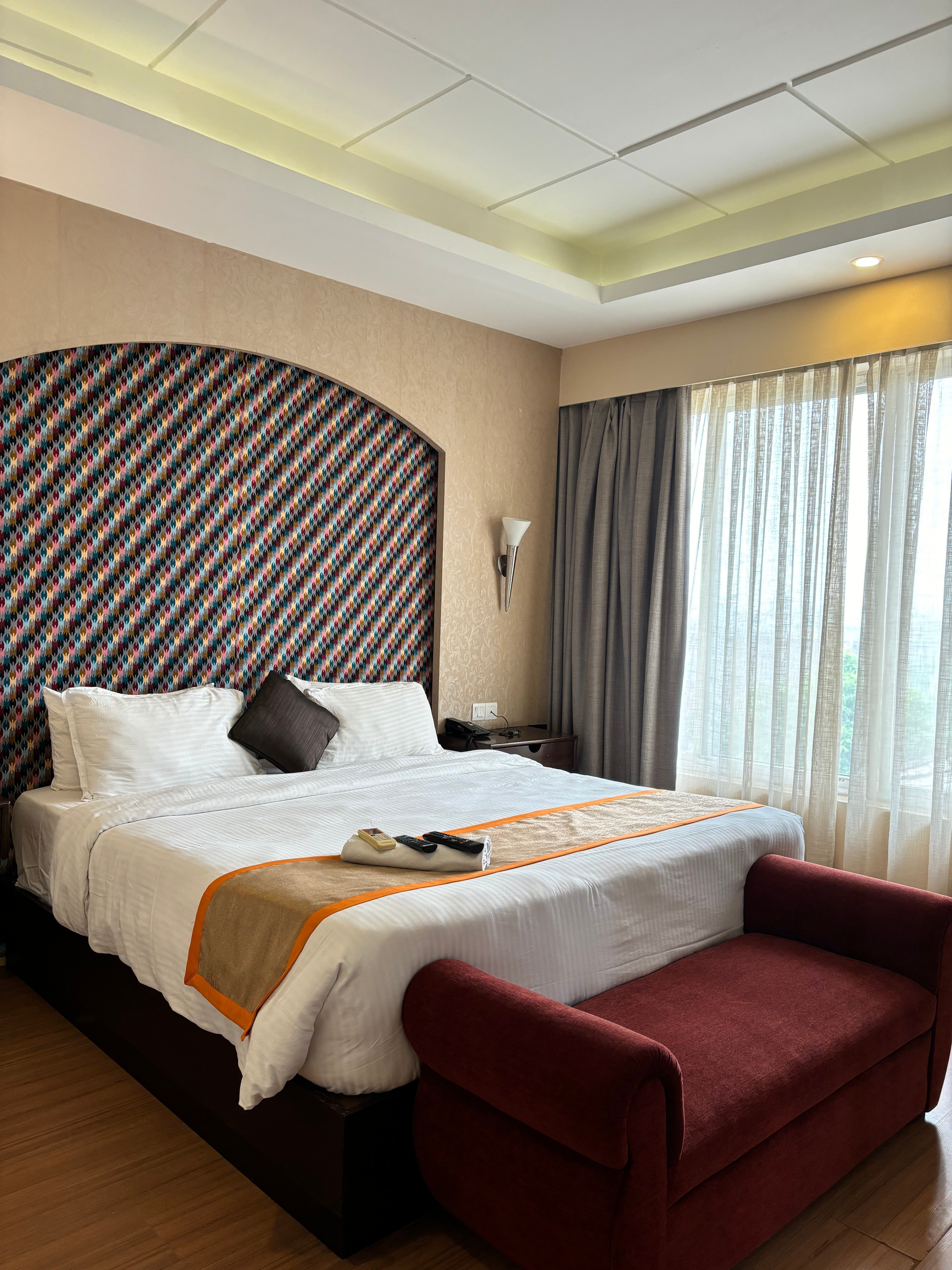 Palette 823 Hotel Ichchha - Tap to explore photos