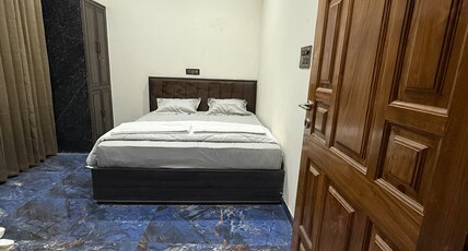 Mahamaya paying guest house Room Type - Bedroom 2