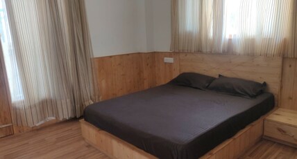 Khazani Stays Room Type - Deluxe Room