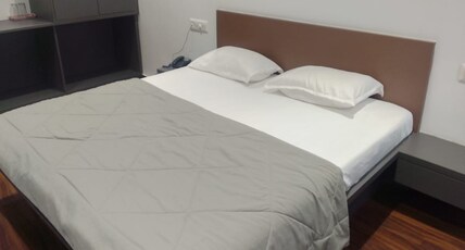 HOTEL ANUSHA Room Type - Deluxe AC Room