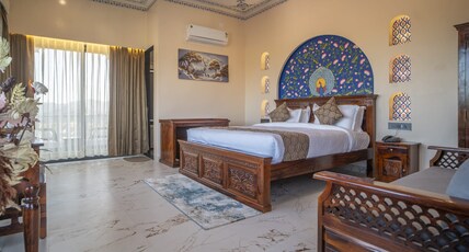 THE MARUWAS - A Luxury Retreat Room Type - Jacuzzi Room