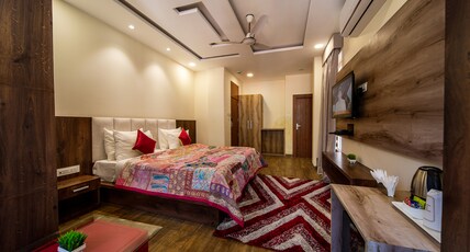 Tripli Hotels Shivaay Room Type - Deluxe Room