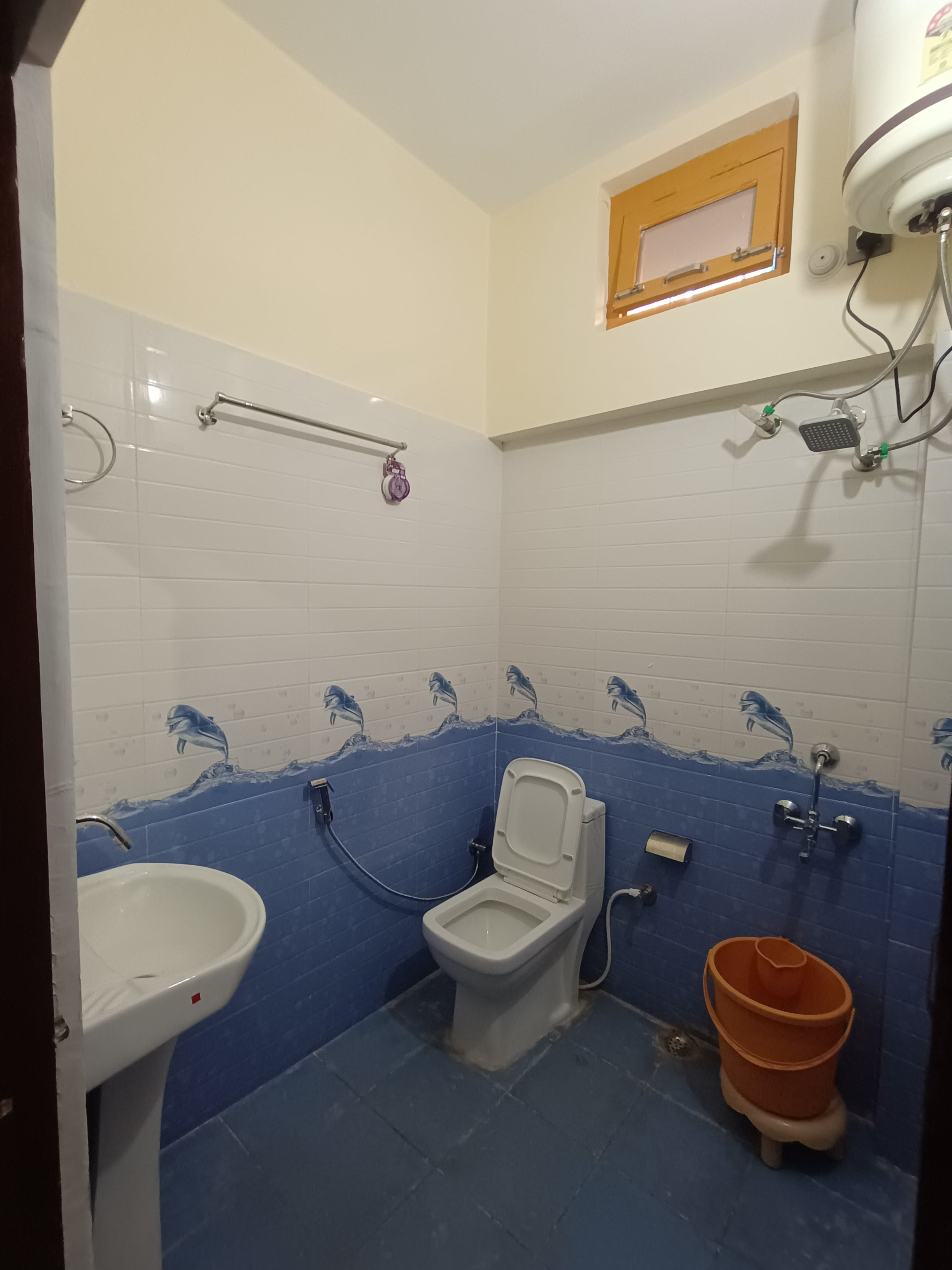 Vasudev Homestay - Tap to explore photos
