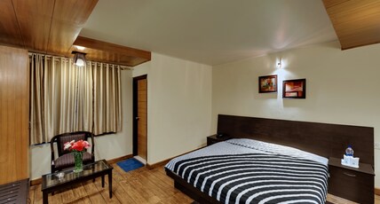 Hotel Suman Paradise Room Type - Luxury Room