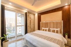 Radiant Apartments @ Comfortable Stay
