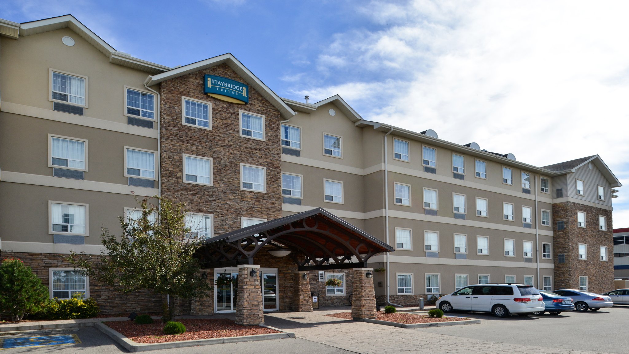 Staybridge Suites CALGARY AIRPORT, an IHG hotel - Tap to explore photos