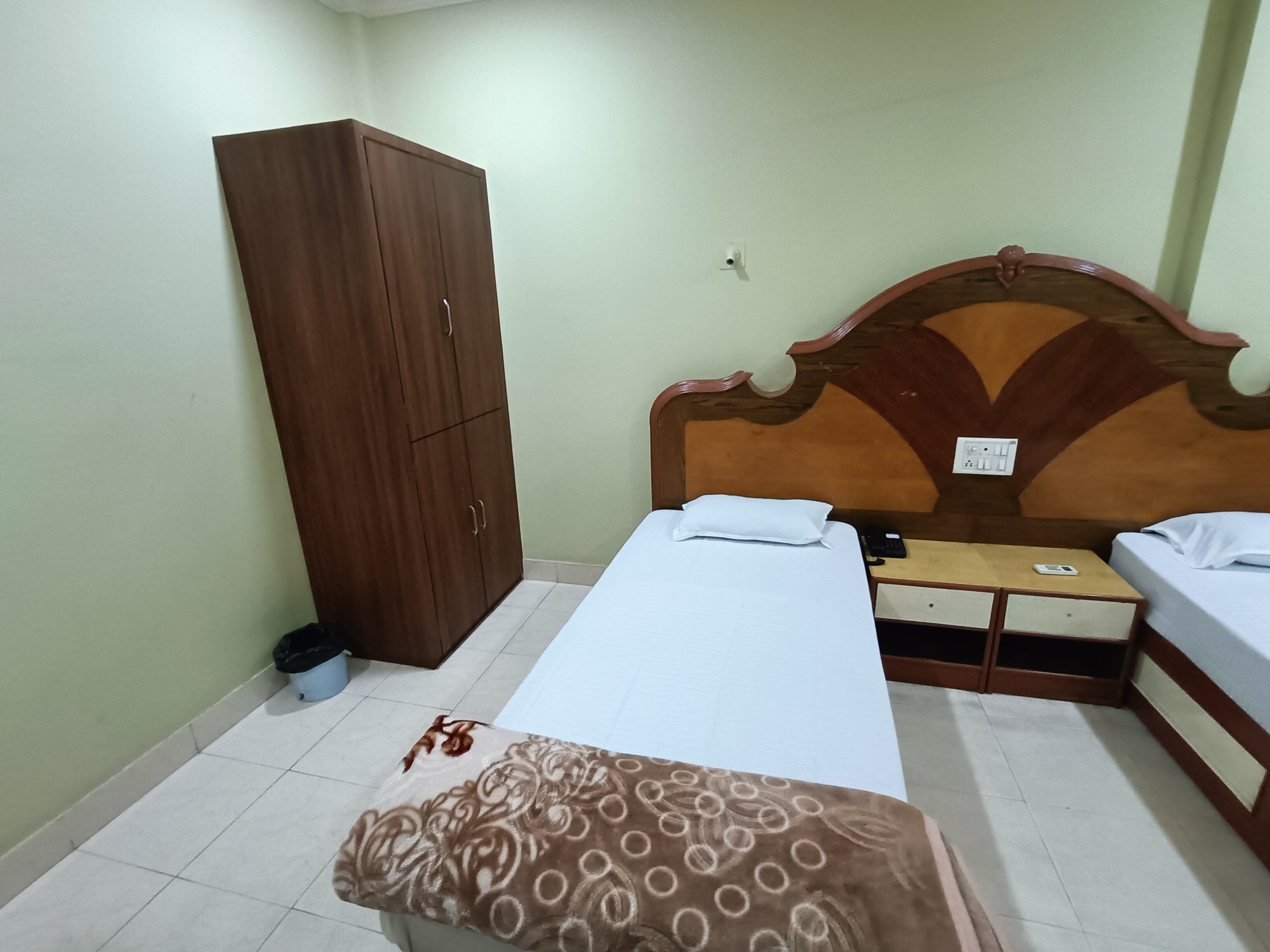Hotel Dilip - Tap to explore photos