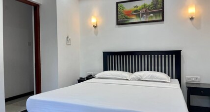 PALM PARADISE RESORT Room Type - Standard Room with AC and Windows