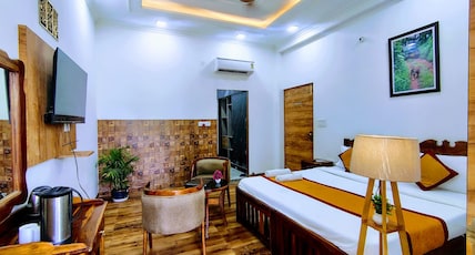 Ranthambore Jalsa Room Type - SUPER DELUXE ROOM WITH  GARDEN VIEW