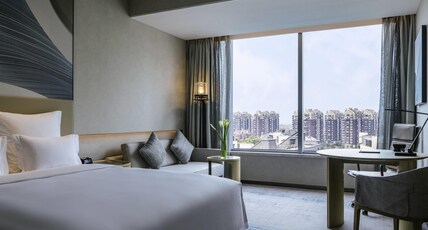Pullman Shanghai Qingpu Excellence Room Type - SUPERIOR ROOM, 1 King Size Bed, City View